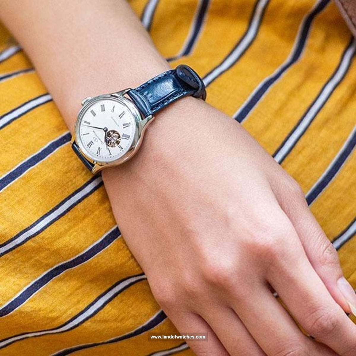 Orient women's wrist watch RE-ND0005S00B an open heart watch with high-quality and professional design