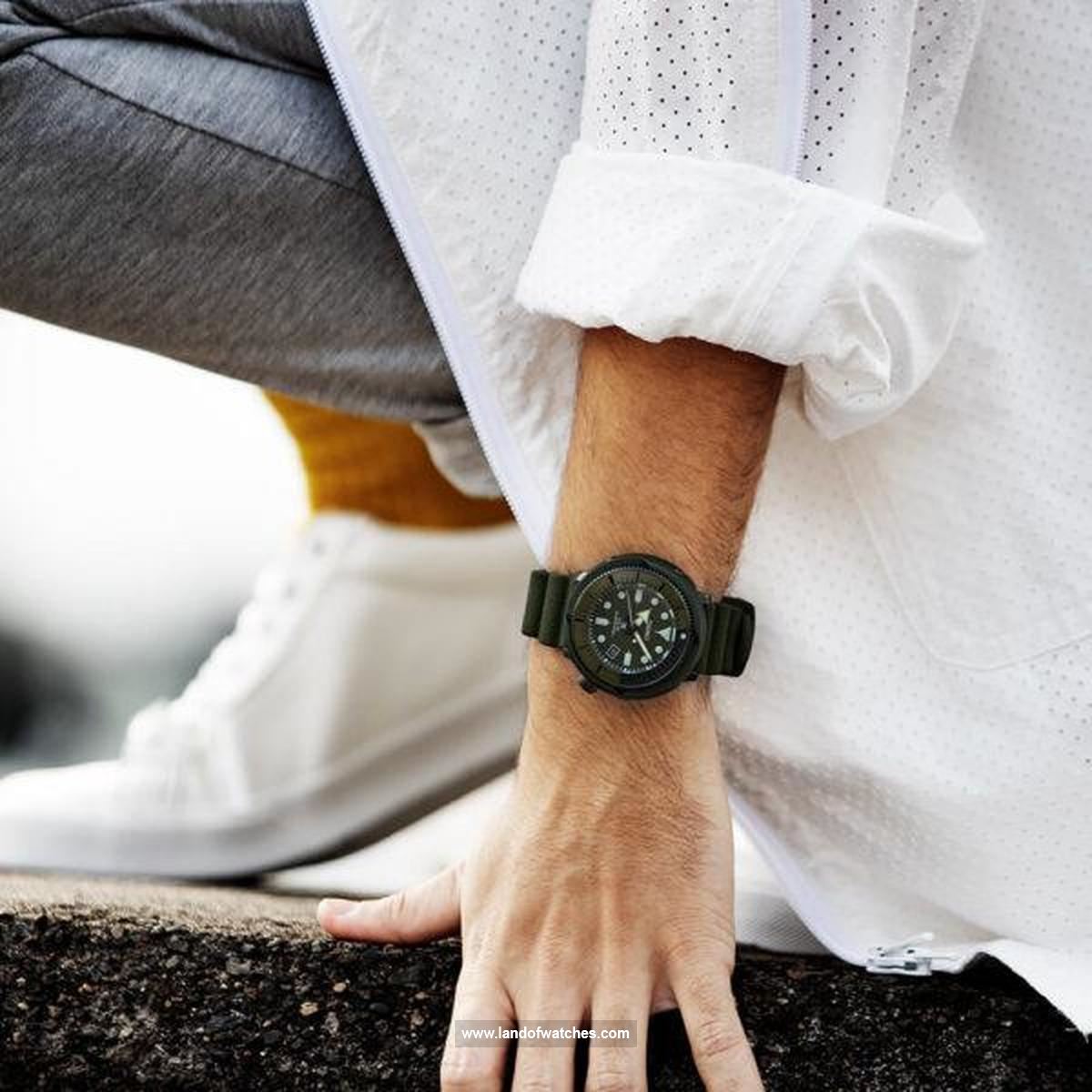 Seiko Men's wrist watch SNE561P1 a date indicator watch benefiting from high brand quality