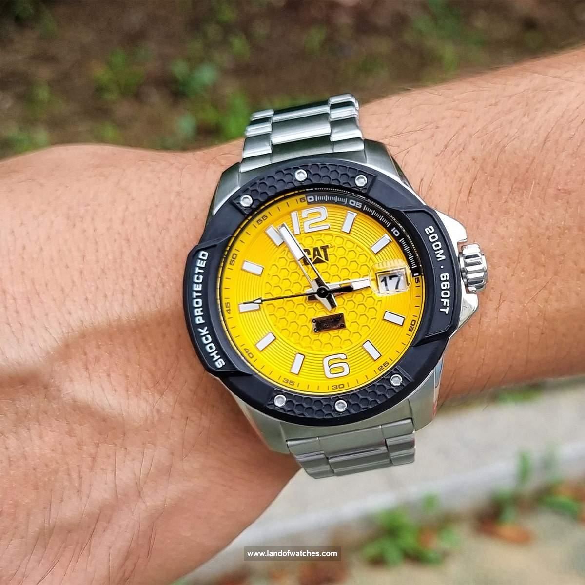 Cat Men's wrist watch SJ.141.11.731 a date indicator watch with special color combination