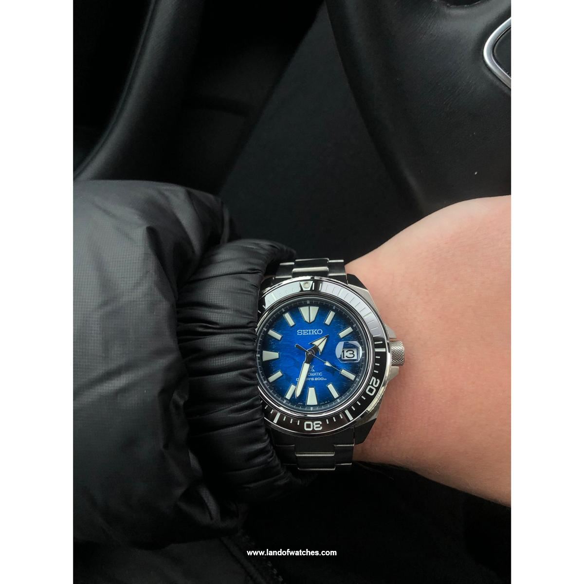 Seiko Men's wrist watch SRPE33K1 a date indicator watch with professional design