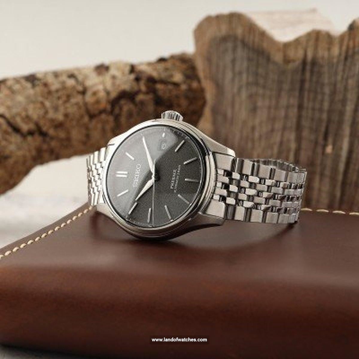 Features review of Seiko Men's wrist watch SPB465J1