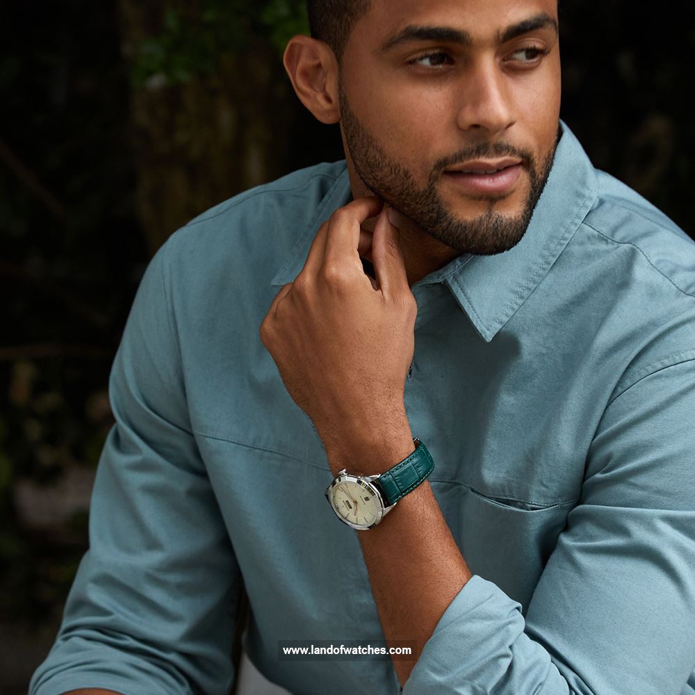 Buy Men's CITIZEN AW0090-11Z Classic Watches | Original