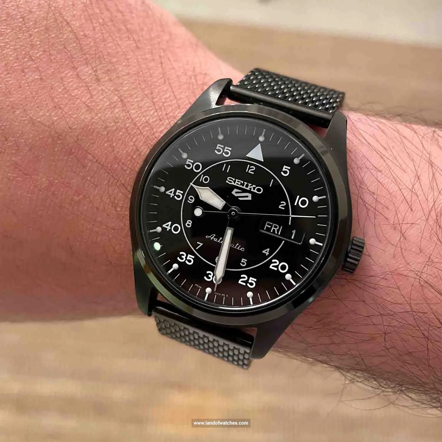 Buy Men's SEIKO SRPH25K1 Classic Watches | Original