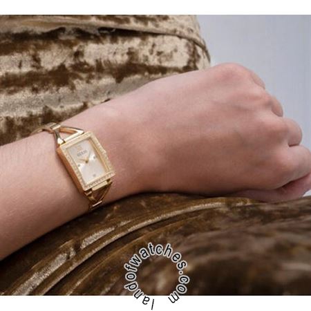 شراء ساعة معصم نسائیه غس(GUESS) GW0400L2 موضه | | | الأصلي